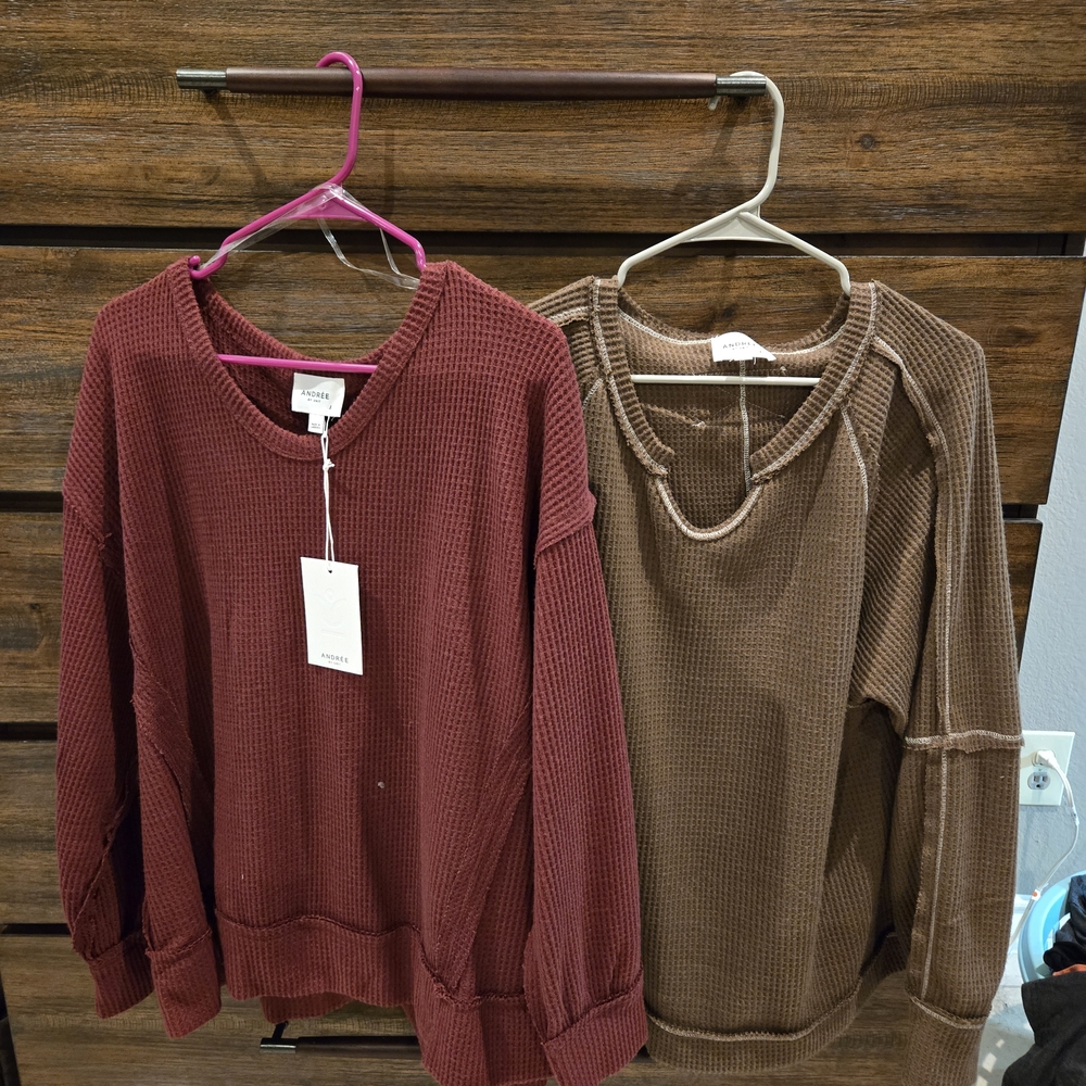 Andre By Unit Cozy Knit Women's Sweater - Deep Burgundy and Brown Size Large